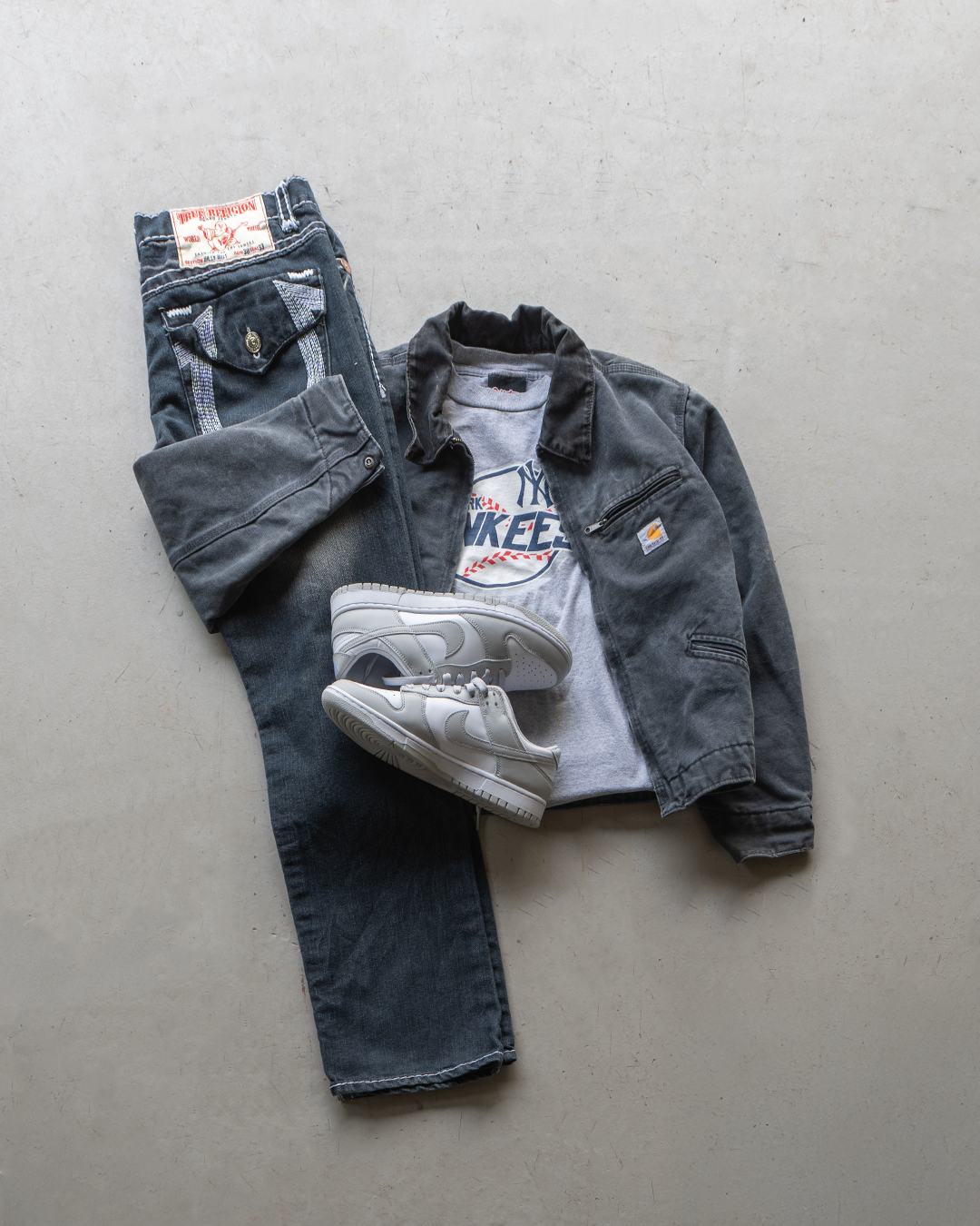 Standard Sneakers + 3-Pack Outfit Mystery Box