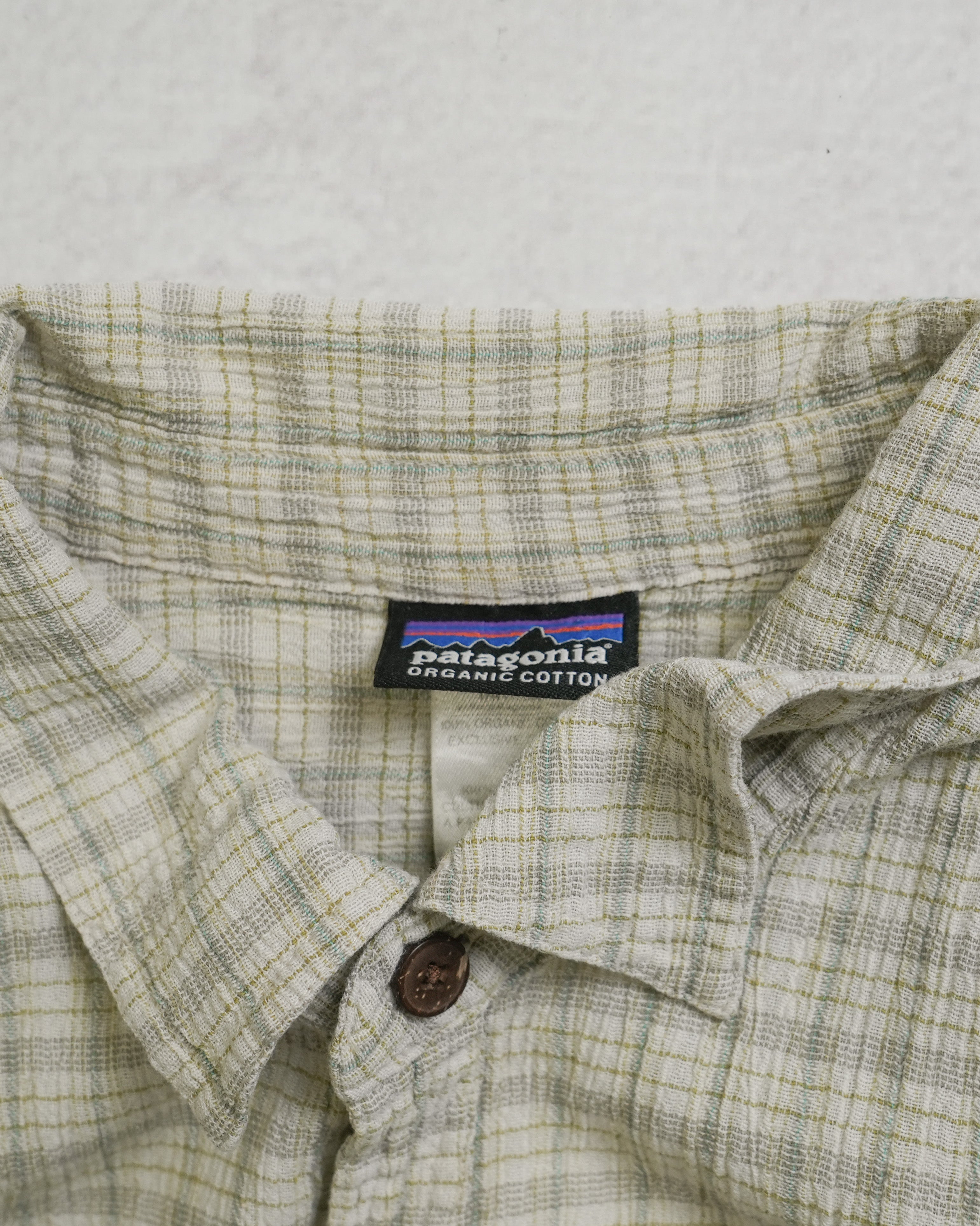 90s Patagonia Half-Sleeve Buttoned Shirt - Men's XL