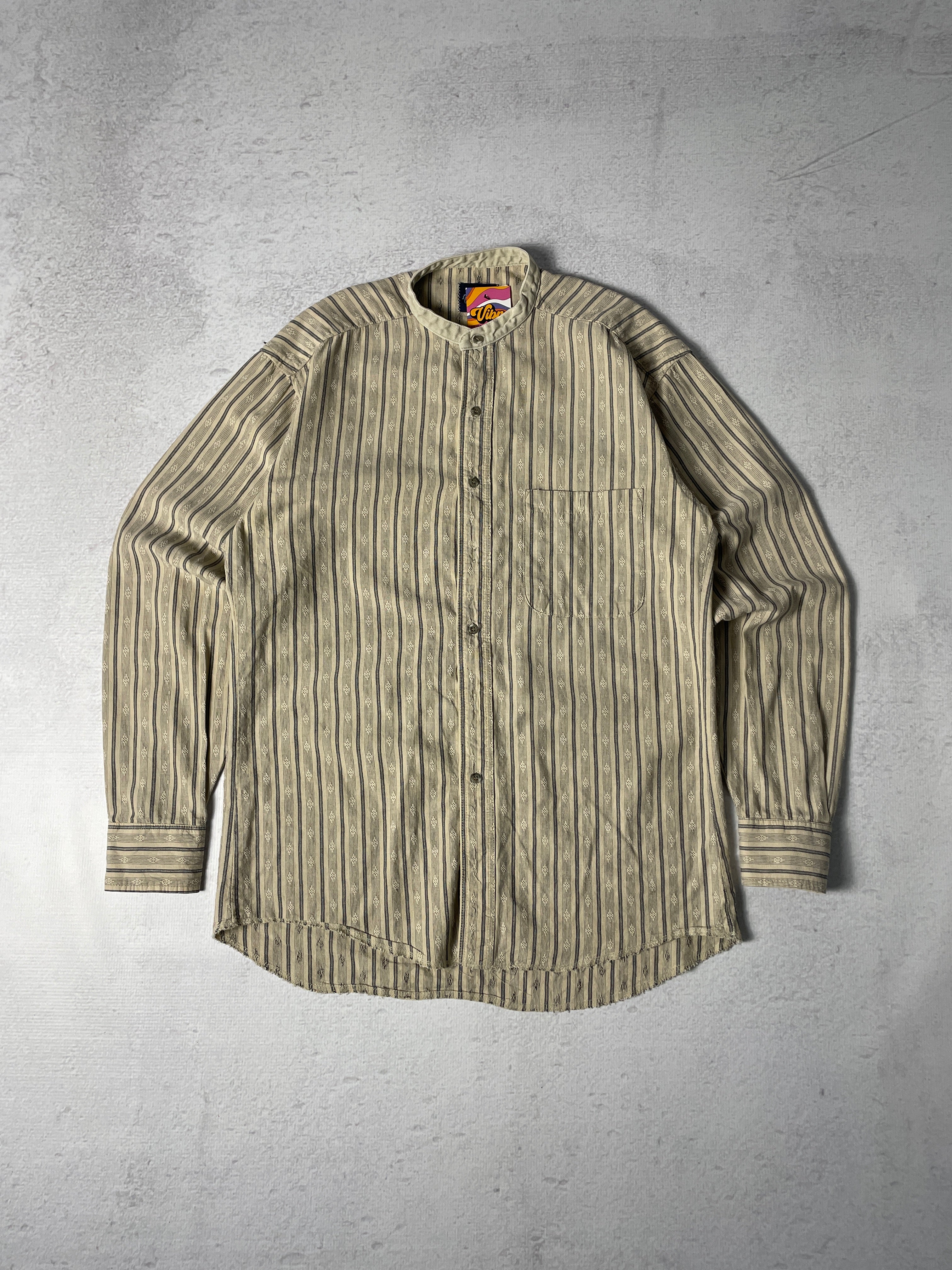 Vintage Wrangler Buttoned Shirt - Men's Medium