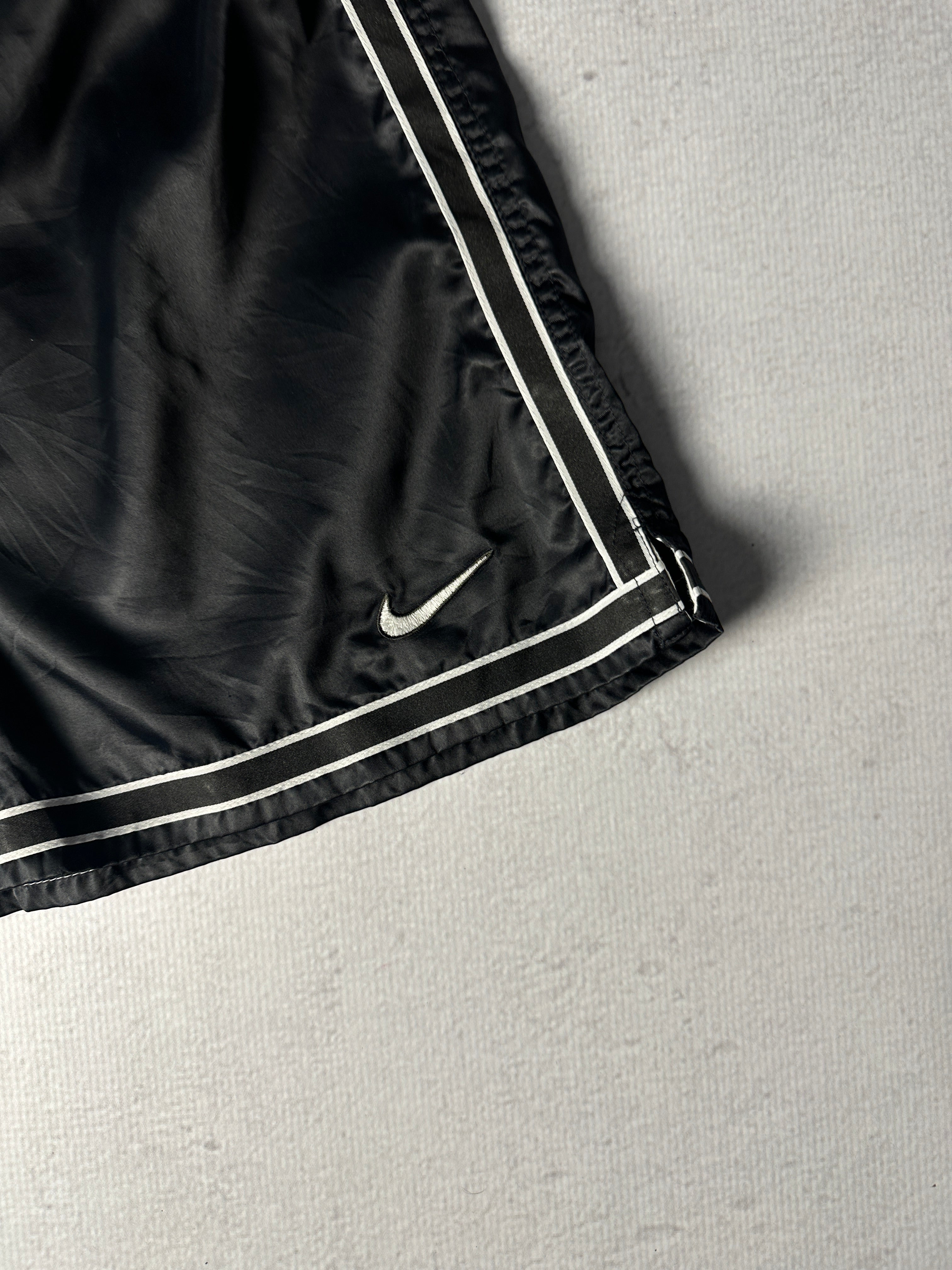 Vintage Nike Shorts - Men's Large