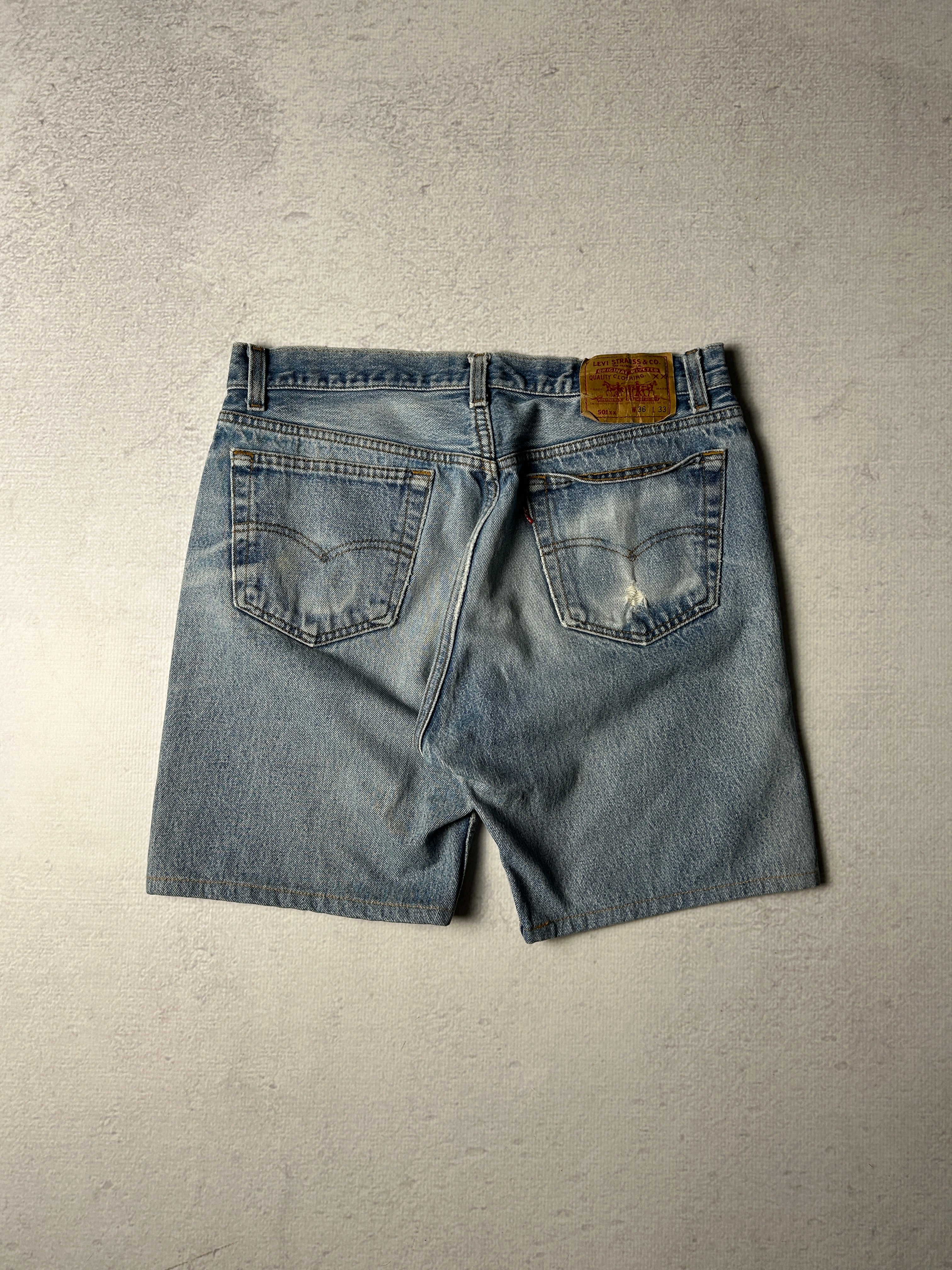 Vintage 90s Levis Jean Shorts - Mens 36Wx7L