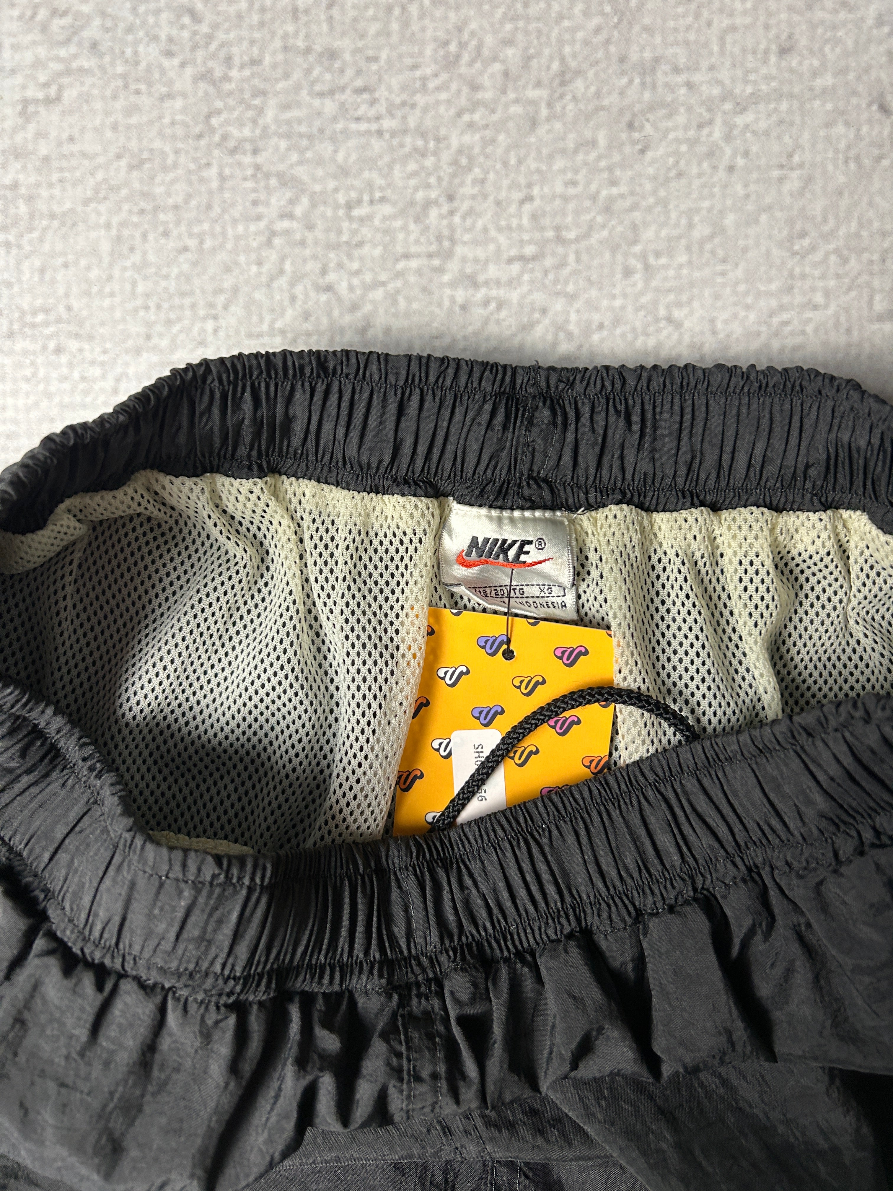 Vintage 90s Nike Track Shorts - Men's Small