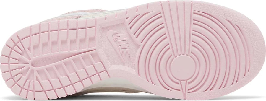 Wmns Nike Dunk Low LX 'Pink Foam'