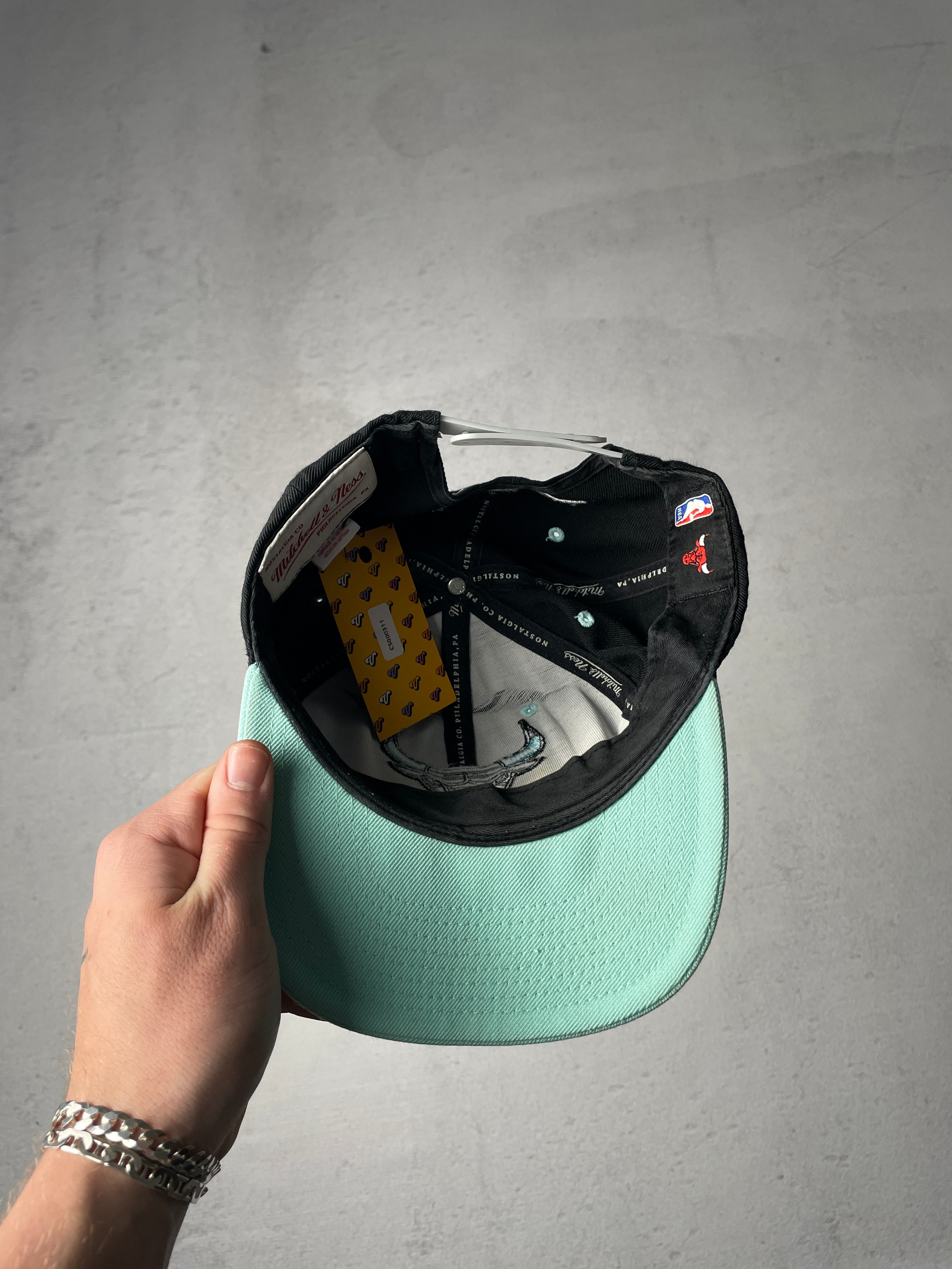 NBA Chicago Snap-Back Hat - Adjustable