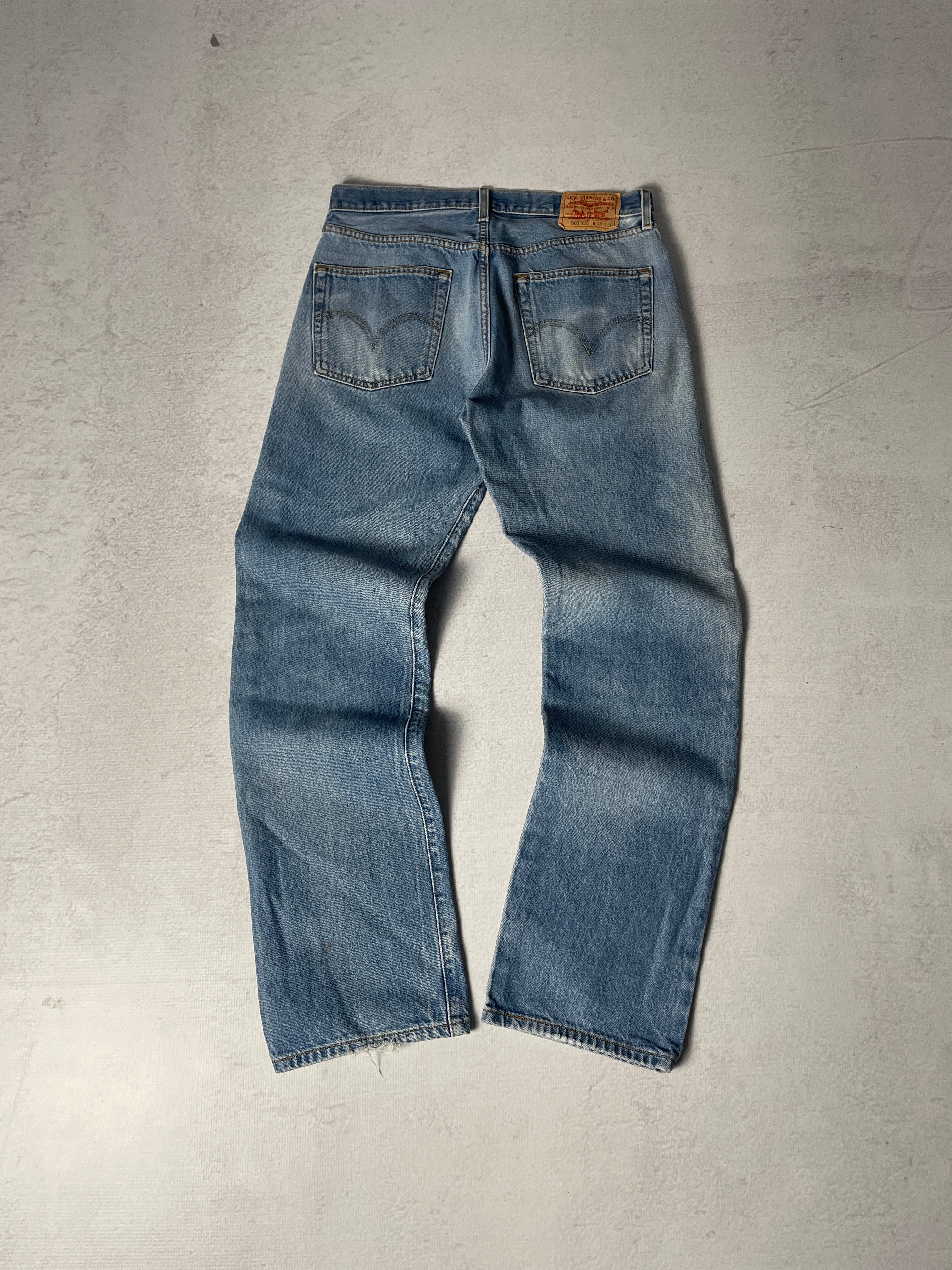 Vintage Distressed Levis 501 Jeans - Men's 35Wx36L