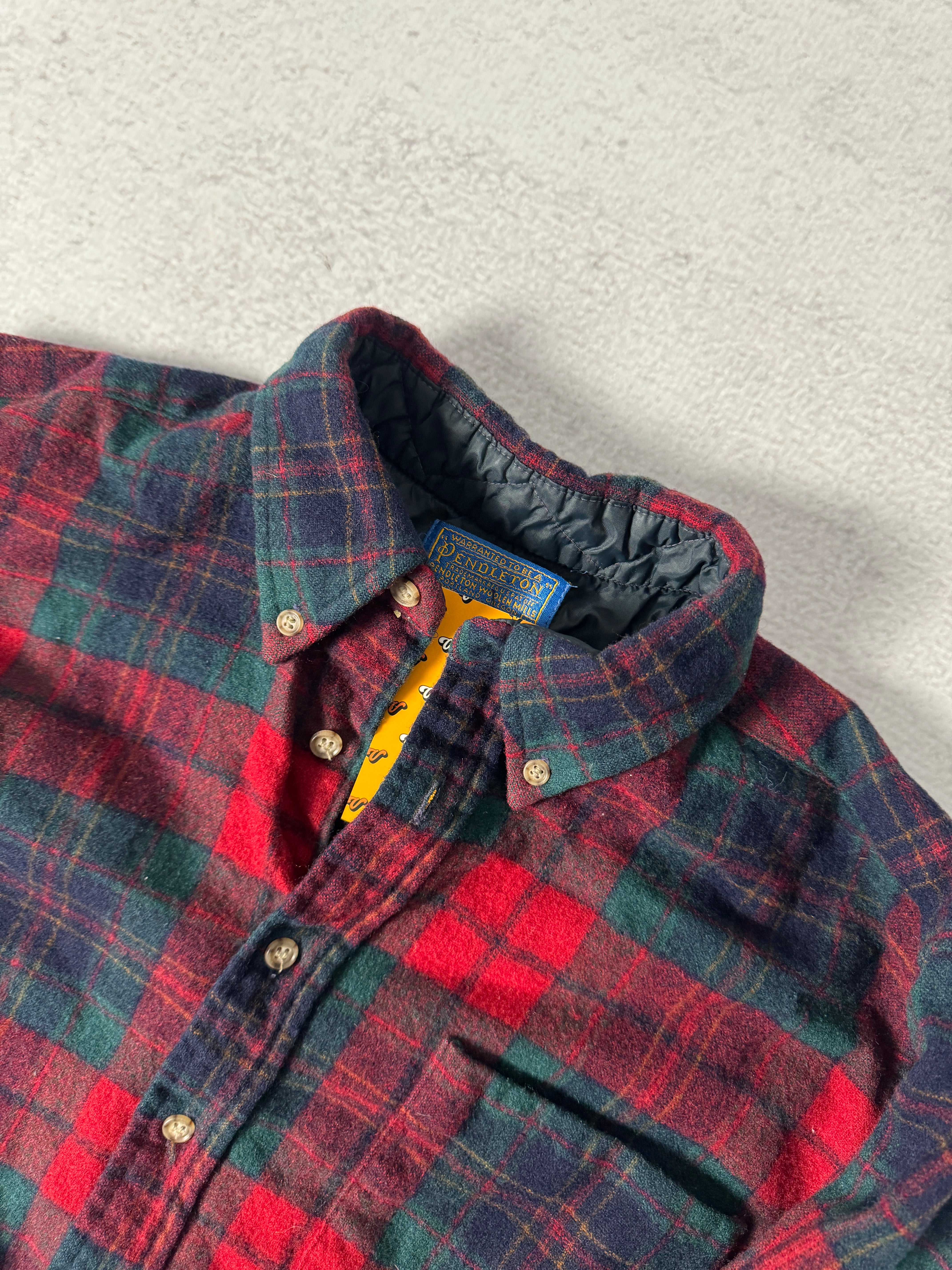Vintage Pendleton Flannel Buttoned Shirt - Women's Medium