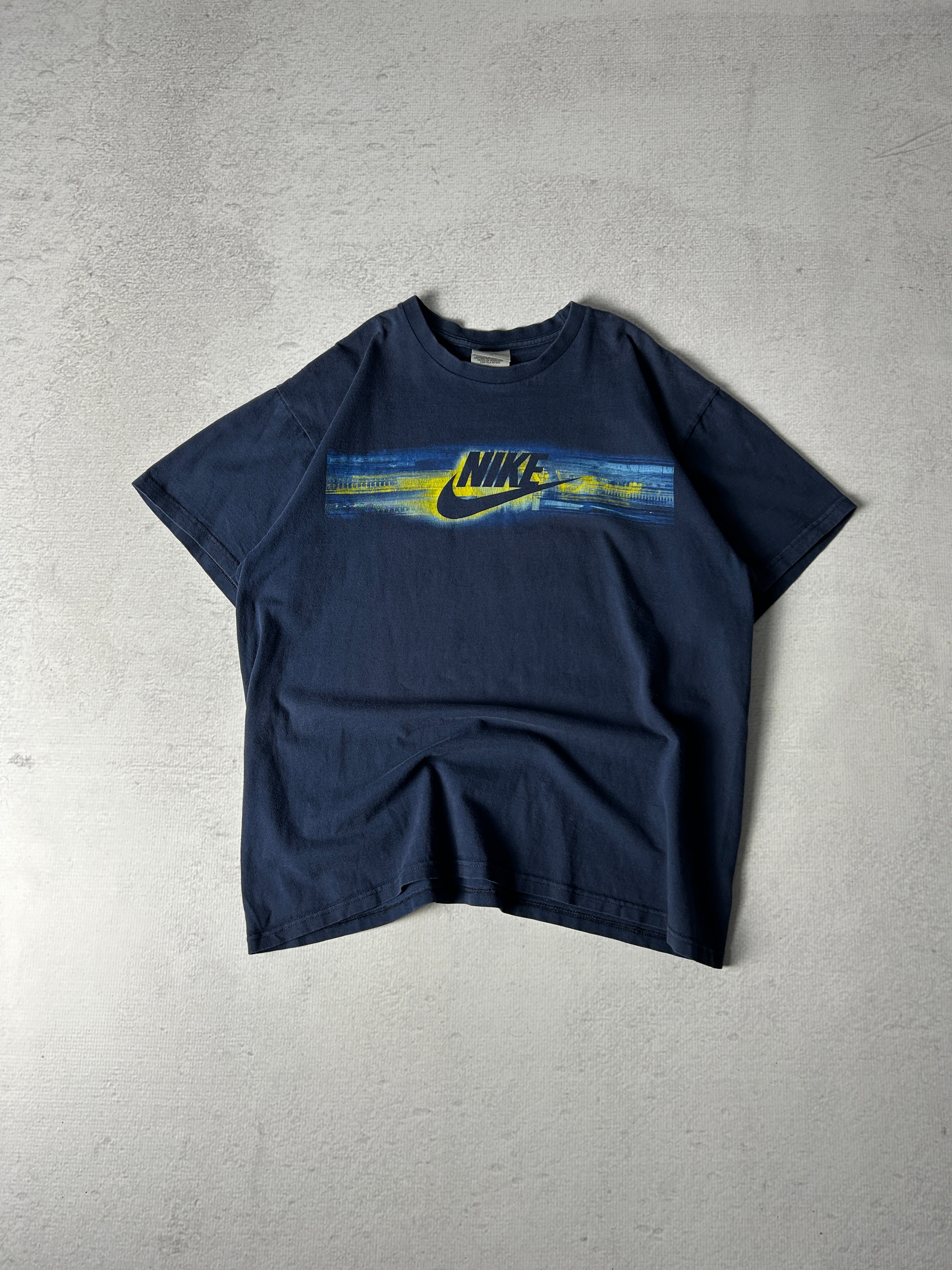 Vintage Nike T-Shirt - Men's Medium