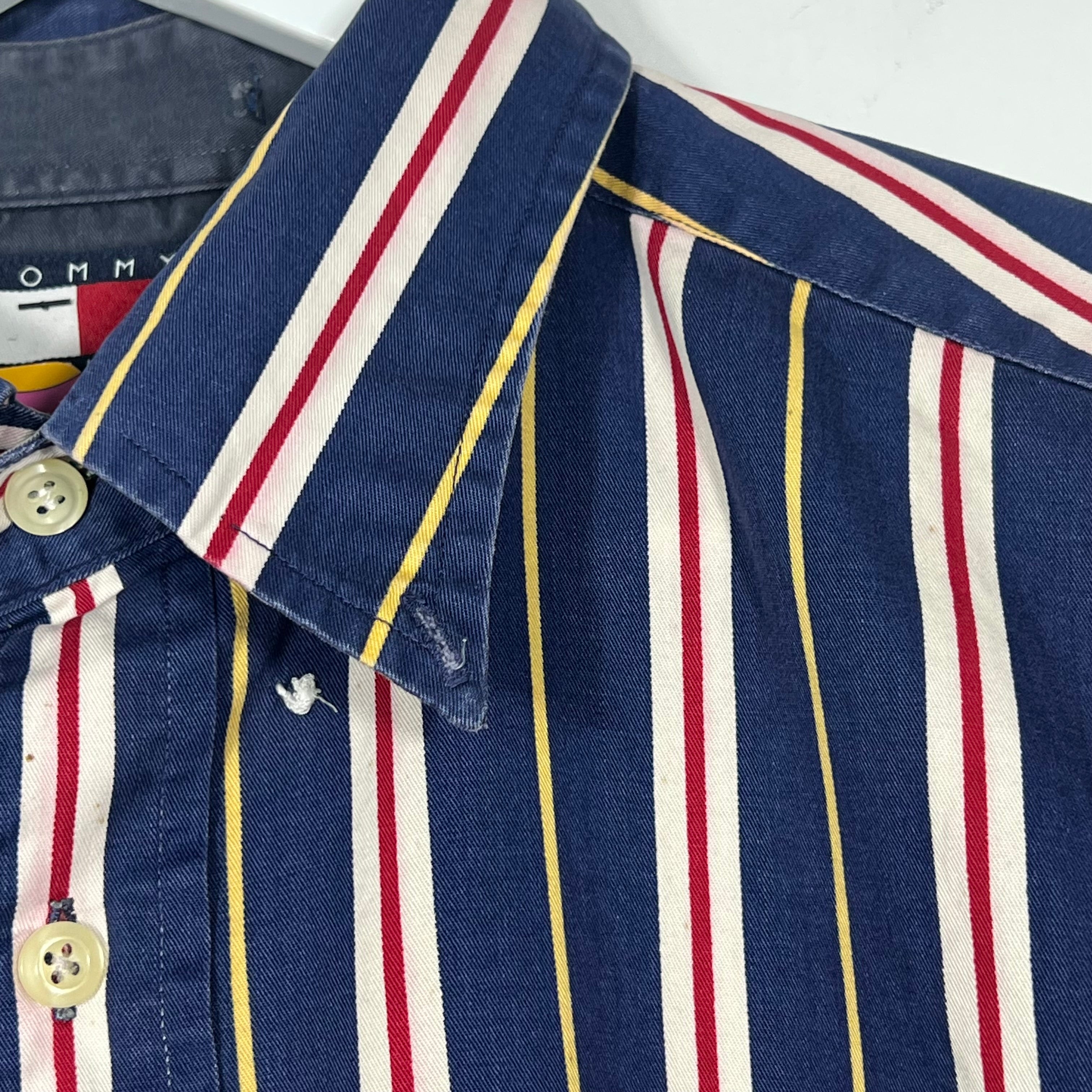 Vintage Tommy Hilfiger Buttoned Shirt - Men's Large